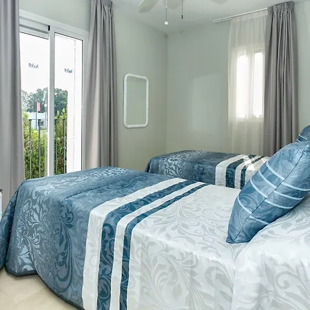 奥纳俱乐部本纳维斯塔公寓式酒店